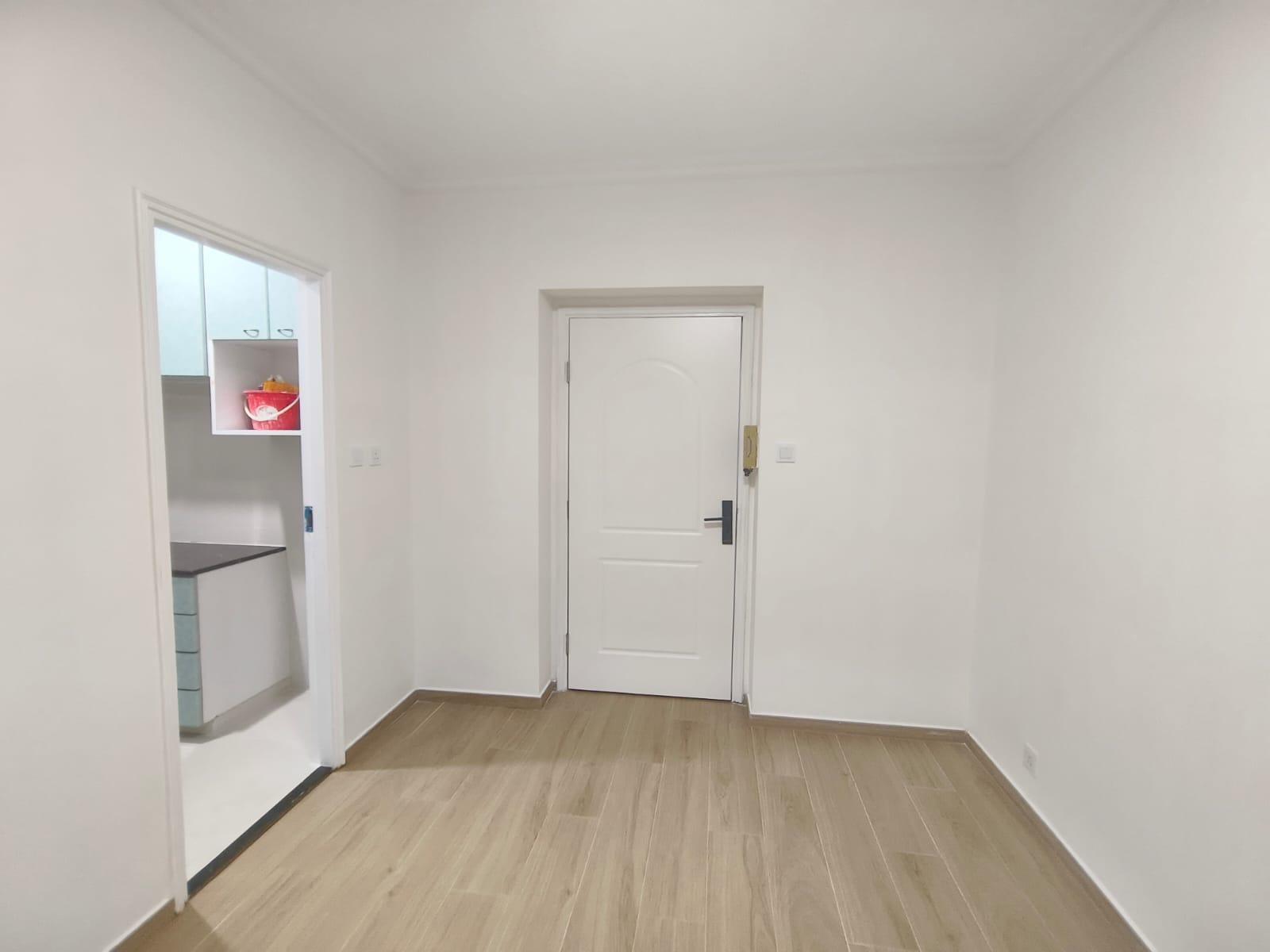 單位附帶全新裝修,簡潔實用。(代理提供)