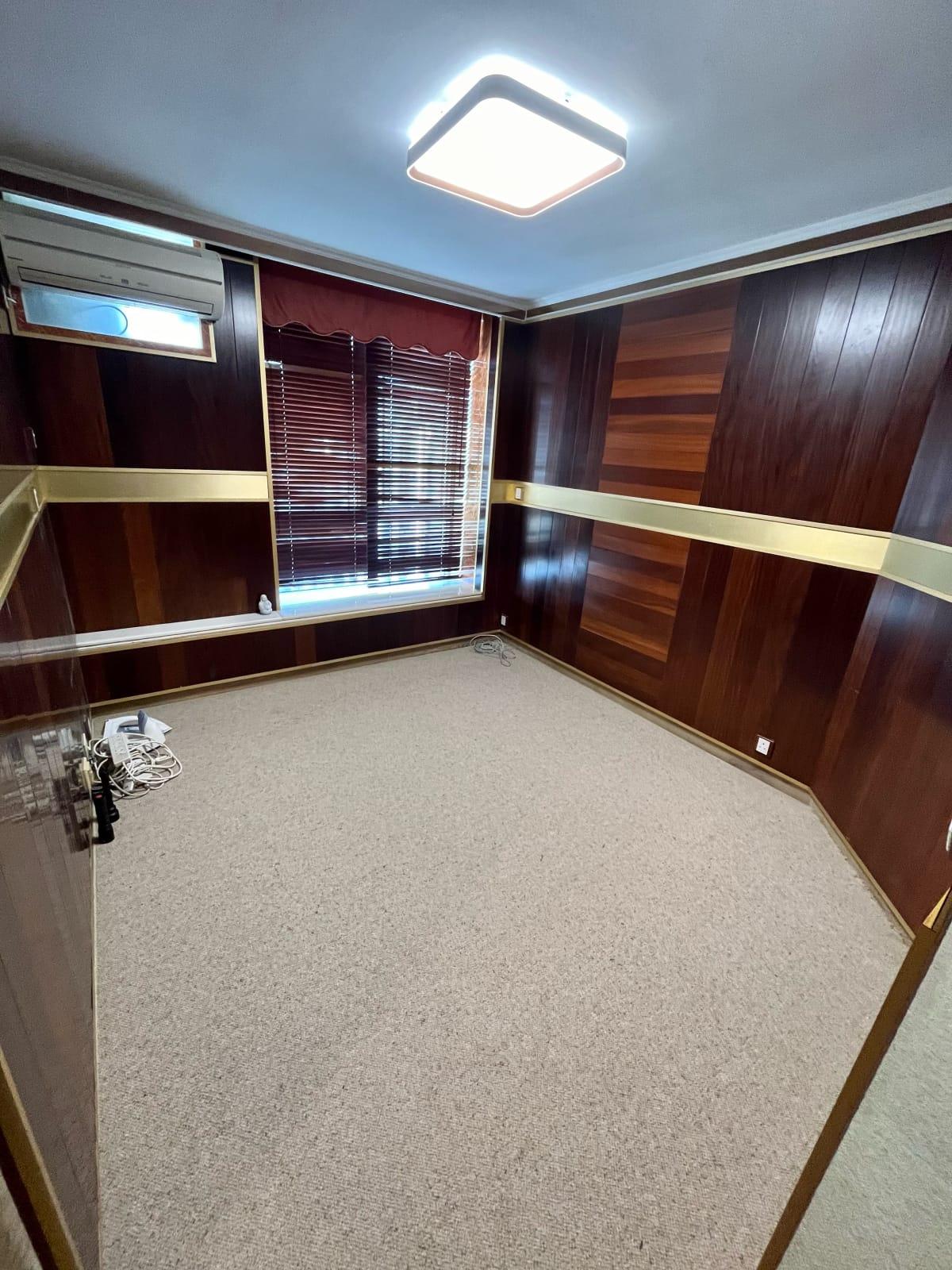 單位裝修帶懷舊感,但企理新淨。(代理提供)