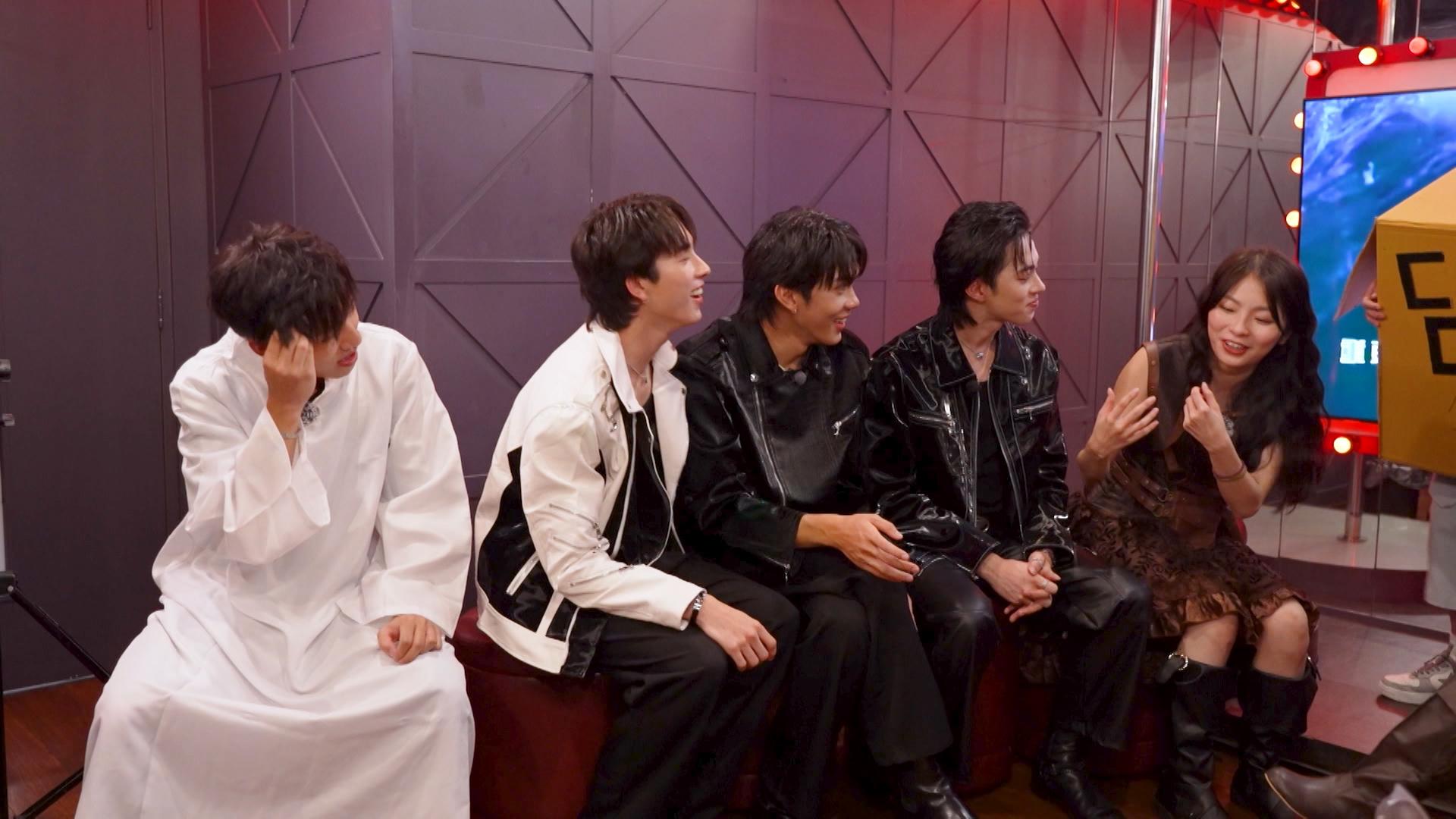 Dee姐表示只要同隊三位PROXIE成員餵她,她願意把沙律全部吃掉。