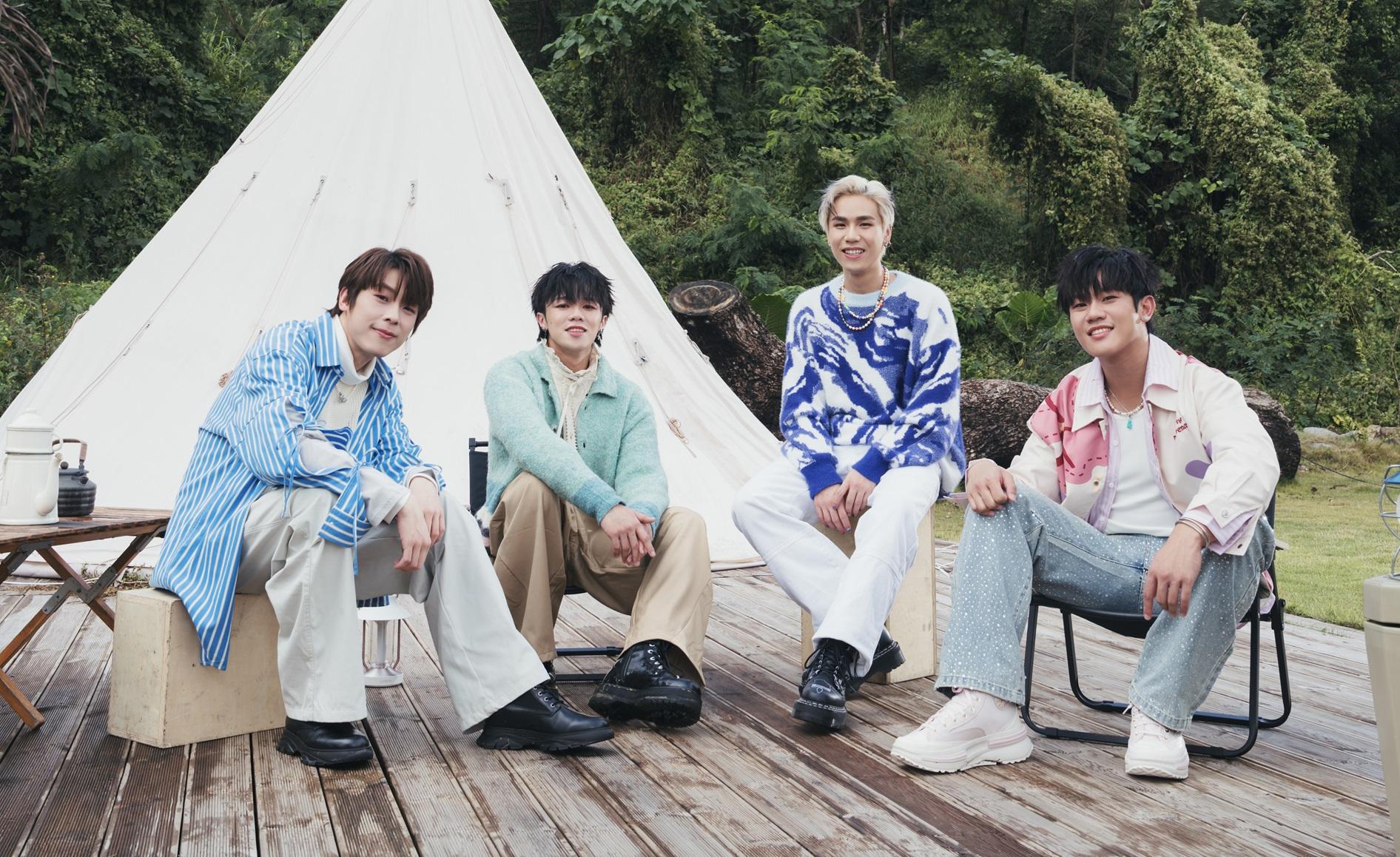 ROVER新歌《陪我一路漫遊》,回望出道9個月的旅程。