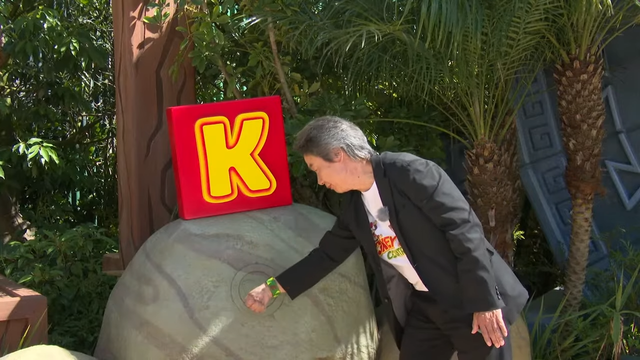 可使用「能量手環」進行互動(圖片來源: Nintendo of America YouTube頻道)