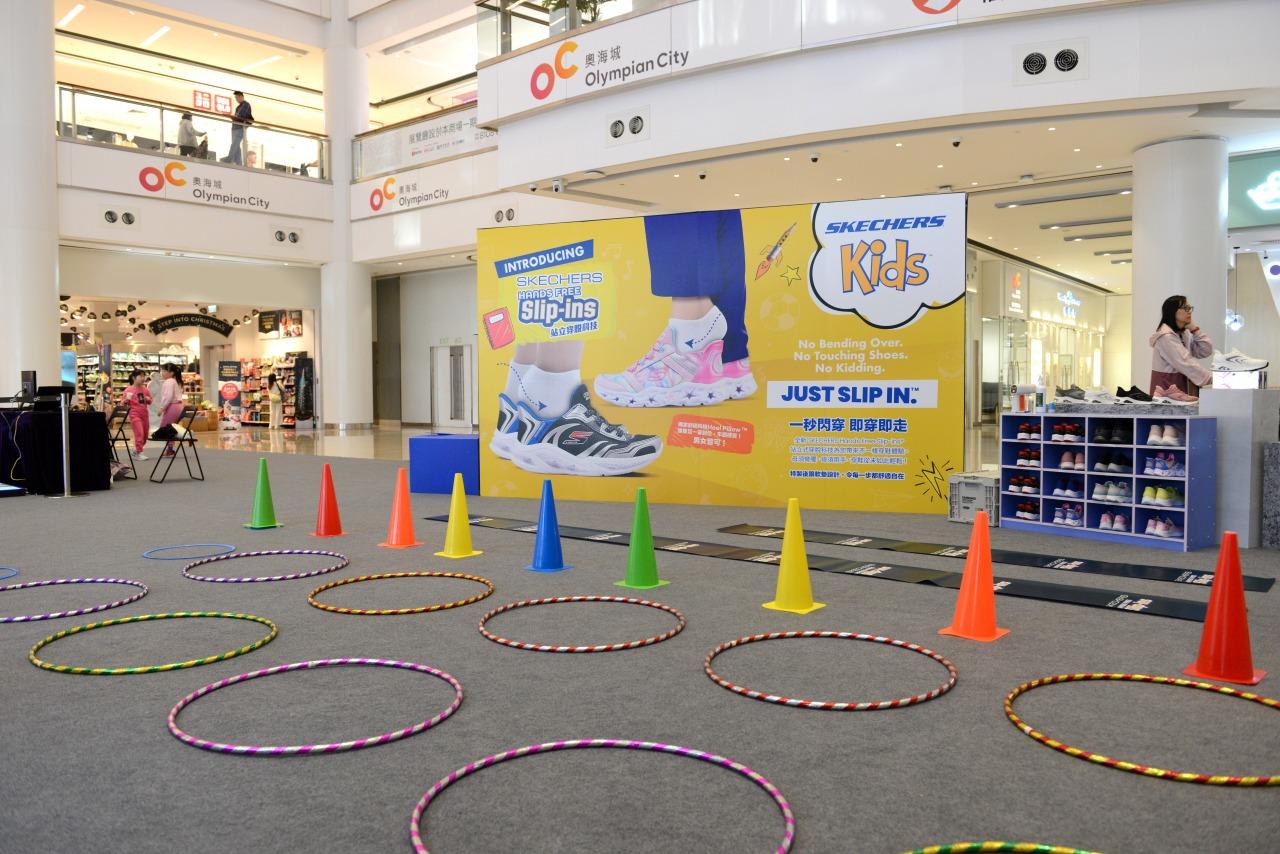 迷你遊戲:QUICK STEP及PAIR-UP CHALLENGE 現場設有兩款小遊戲,考驗參加者手腳靈活性及反應速度。