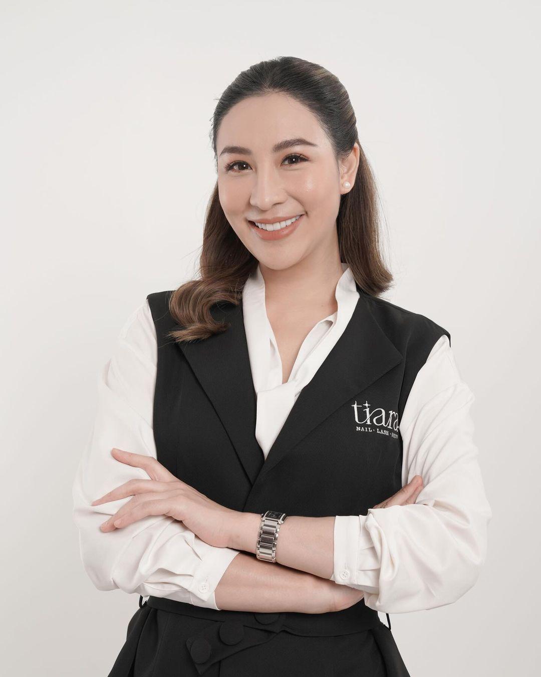 泰國《第3電視台》主播Toon Parinda。