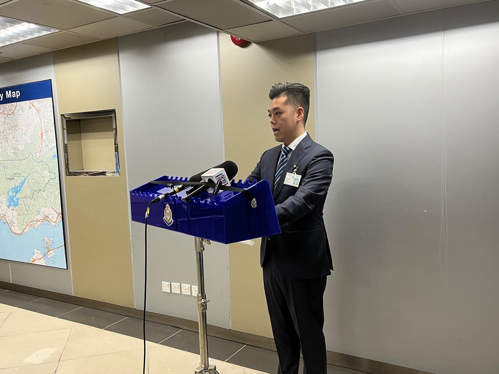 警破屯門私煙倉檢800萬貨 4非華裔男被捕