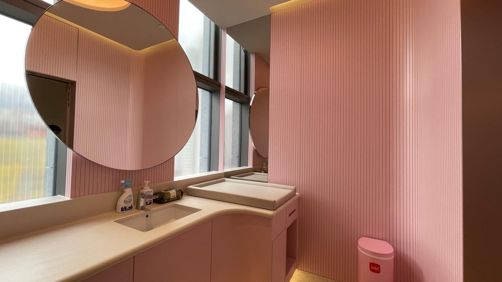 啟德SOGO特設多個育嬰室。