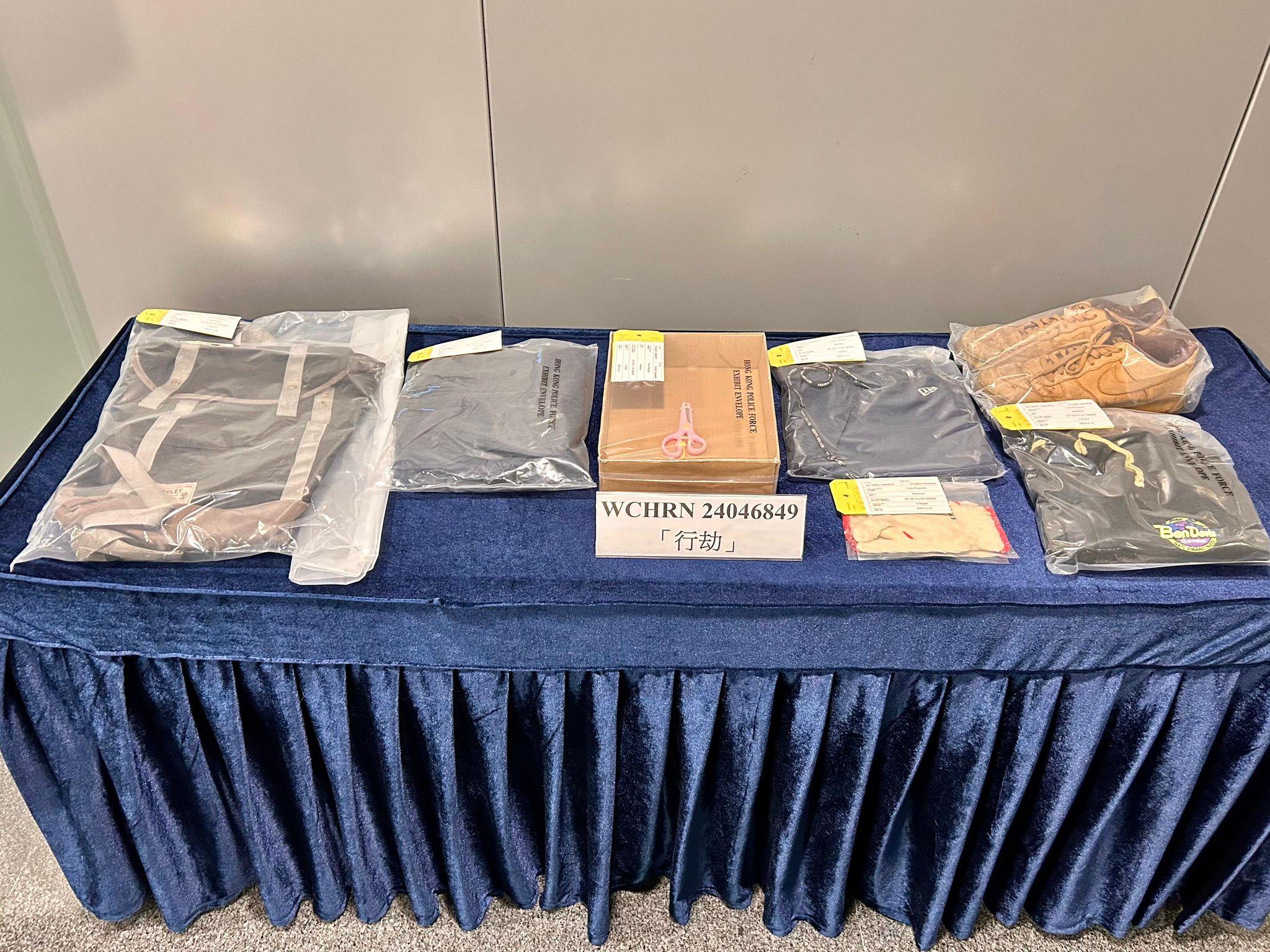 38歲欠債男持剪刀掠便利店逾千元 涉行劫被捕