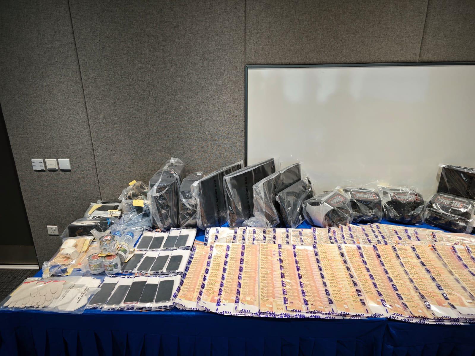 持牌財務公司每月放債240萬予外傭 最高150厘息 警拘47人最細13歲