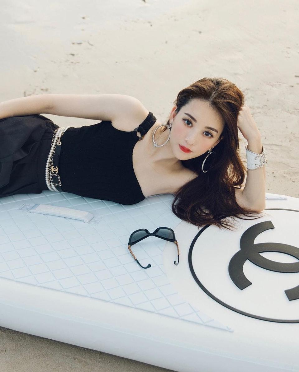 Moka一向都是CHANEL愛好者。