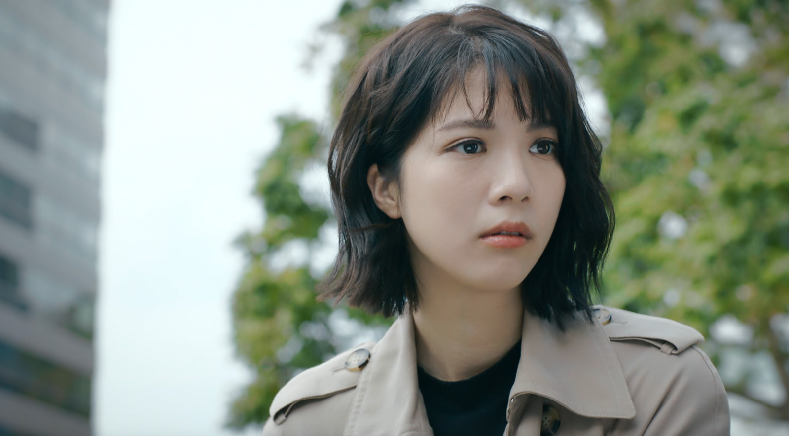 《異空感應》是陳曉華於2022年拍的作品。