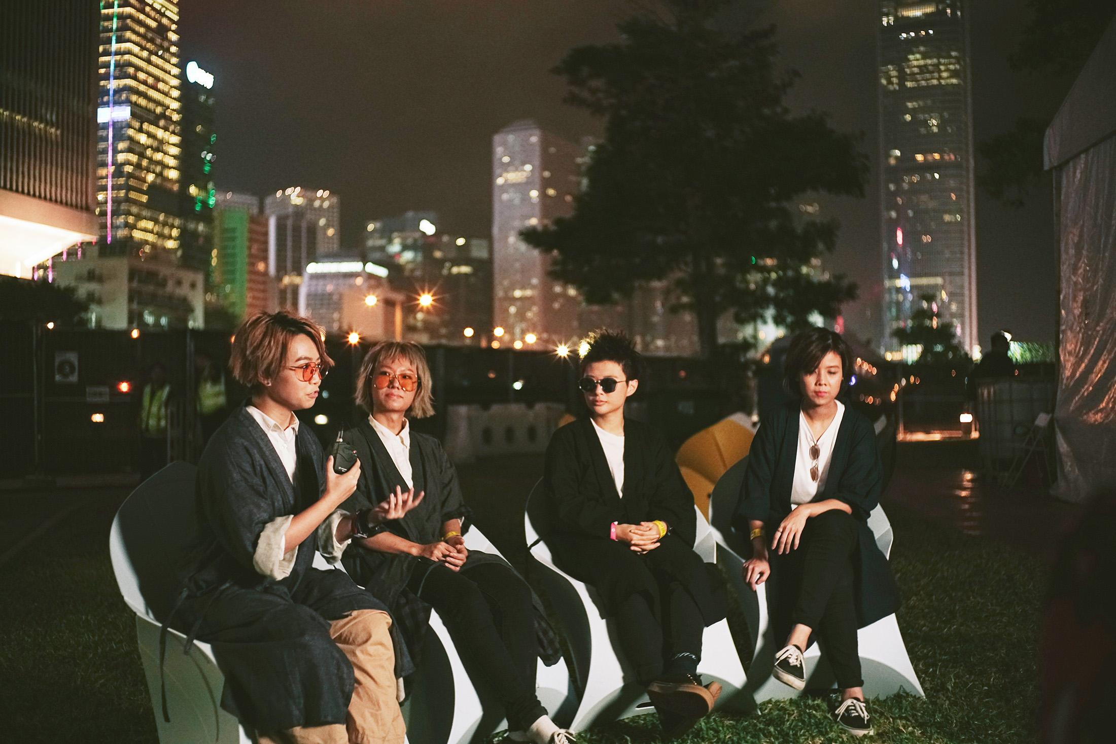 2020年疫情來襲,GDJYB隊員因個人發展而各散東西,鮮有合體現場演出,因此再度走在一起,非常難能可貴。