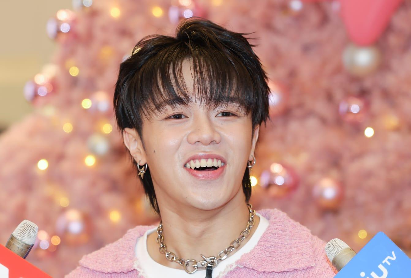 希晉指,ROVER將於月尾推出新歌,他叫大家多些留意。