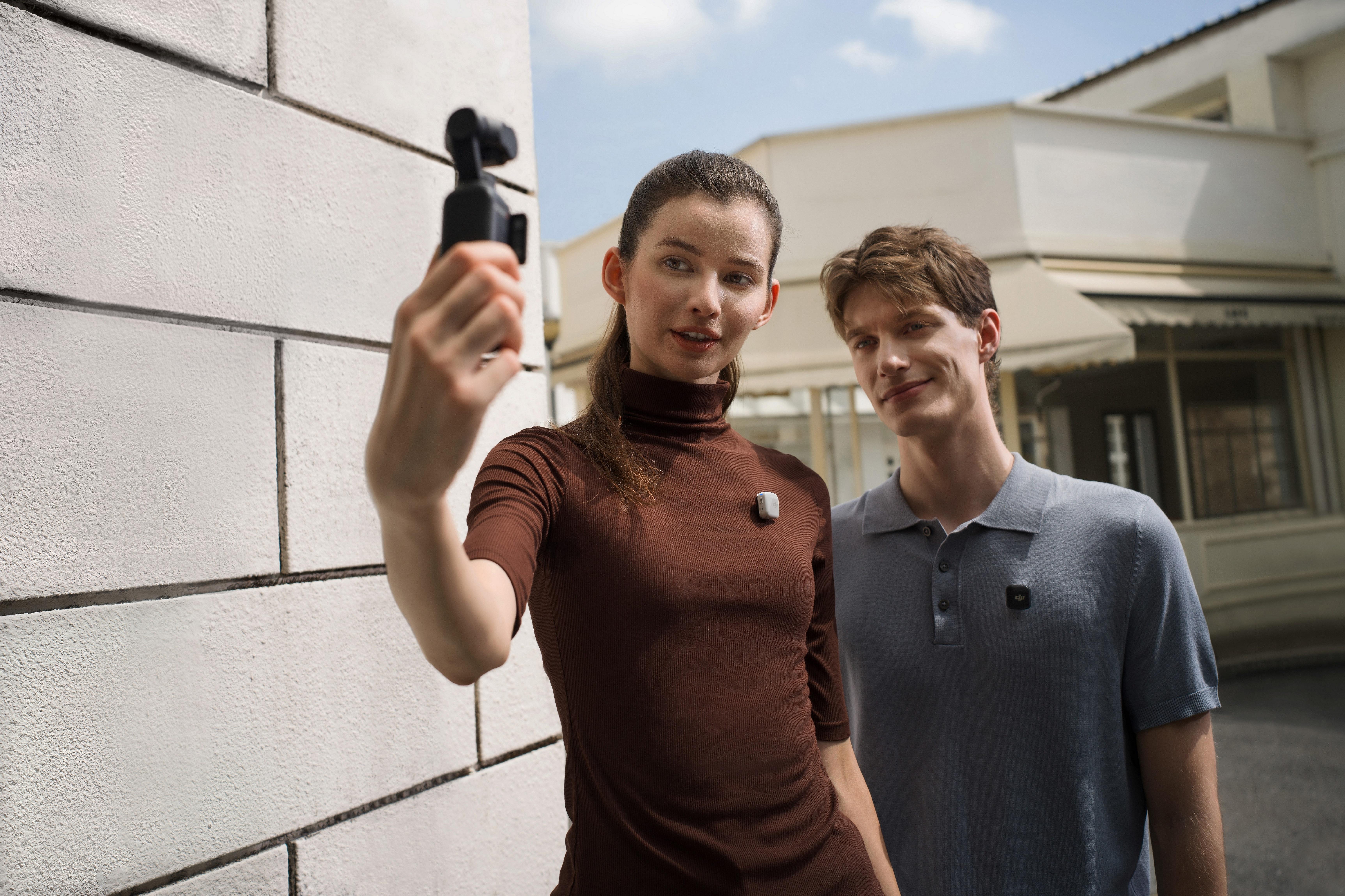 DJI Mic Mini可與OSMO Pocket 3連接。