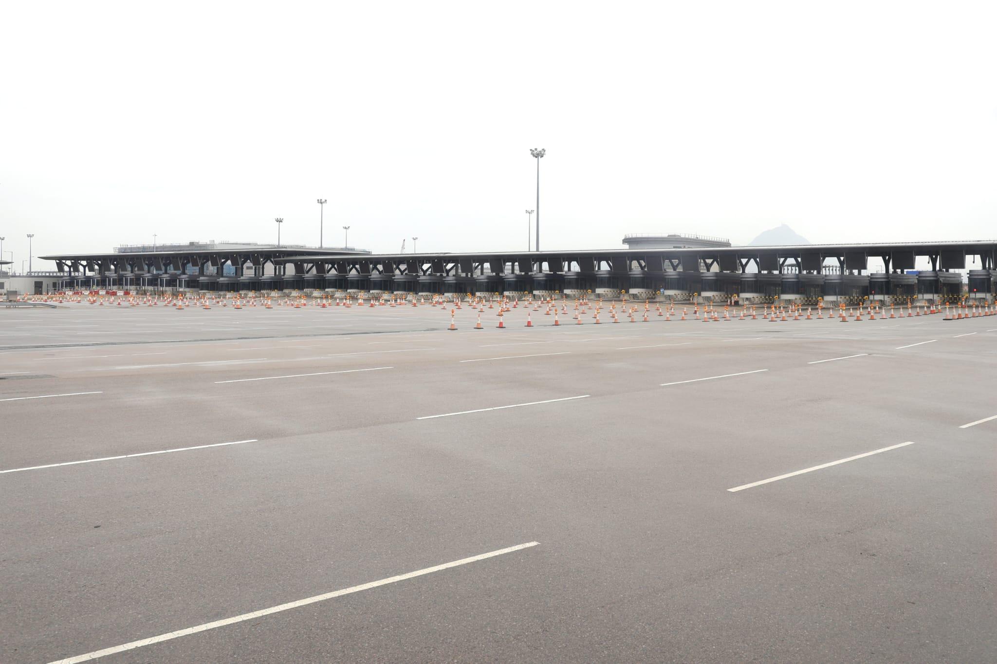 全運會公路單車測試賽今晨起步。(林俊源攝)