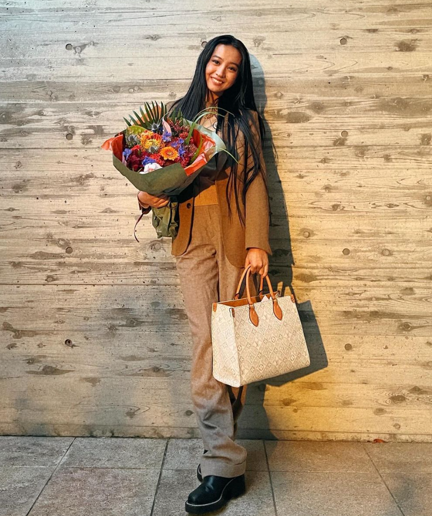 光希暫定明天中午抵港。