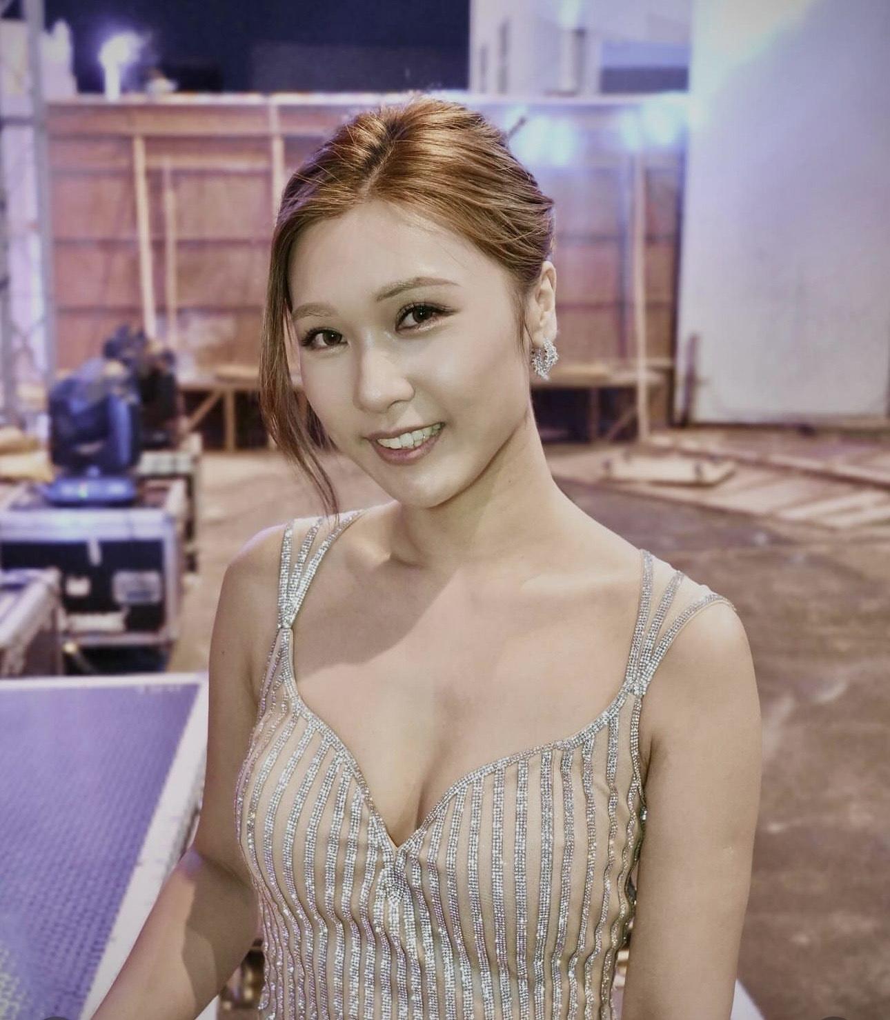 麥詩晴自爆有「娛樂公司經理人」向她開價50萬「上房」。