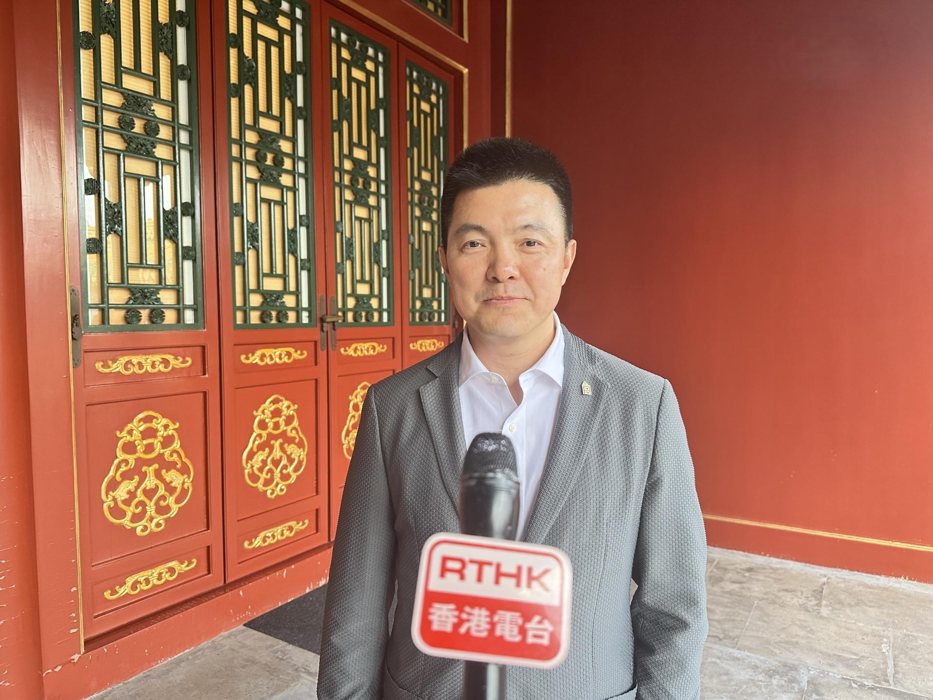 婁瑋認為,故宮可聯同其他納入中軸線的文化遺產,一同做好文物保護工作。(港台圖片)