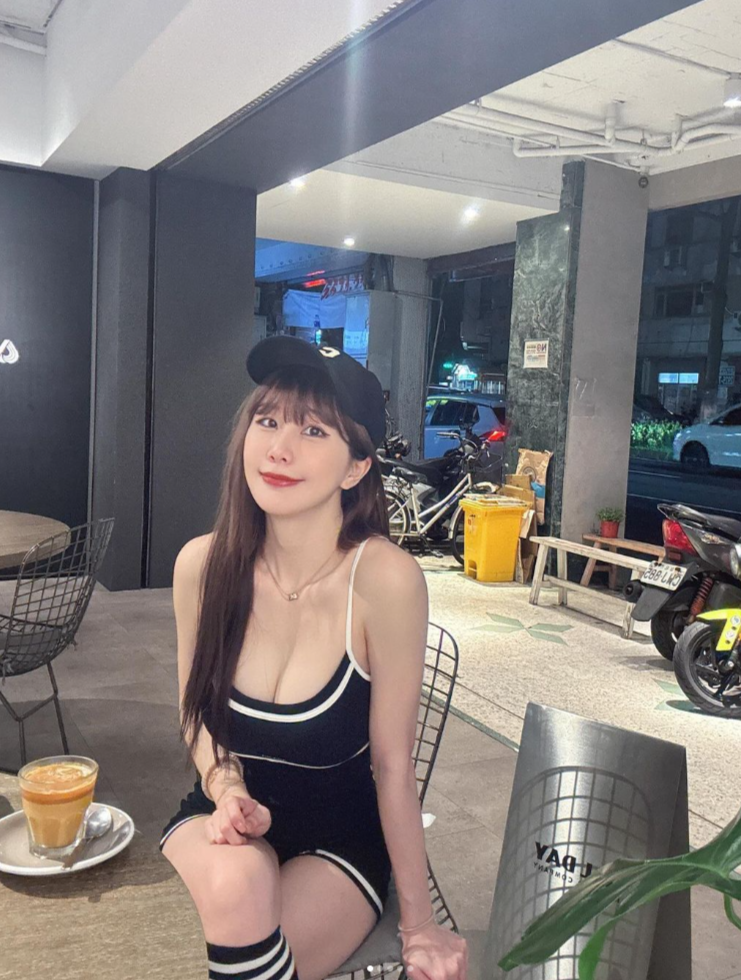 妮婭(IG:niya840325)