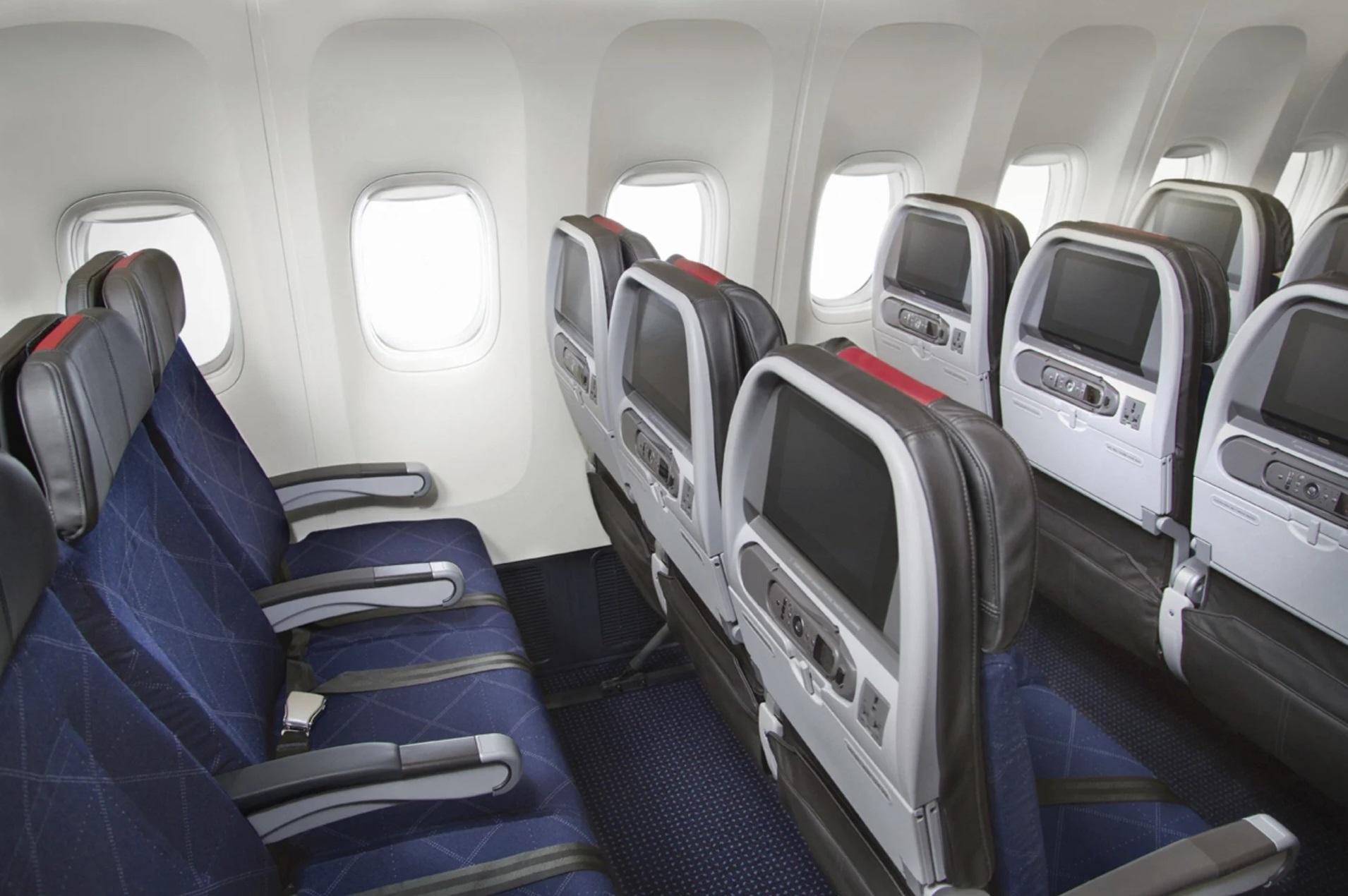 機上的座位安排,不時會引起乘客爭執。(互聯網)