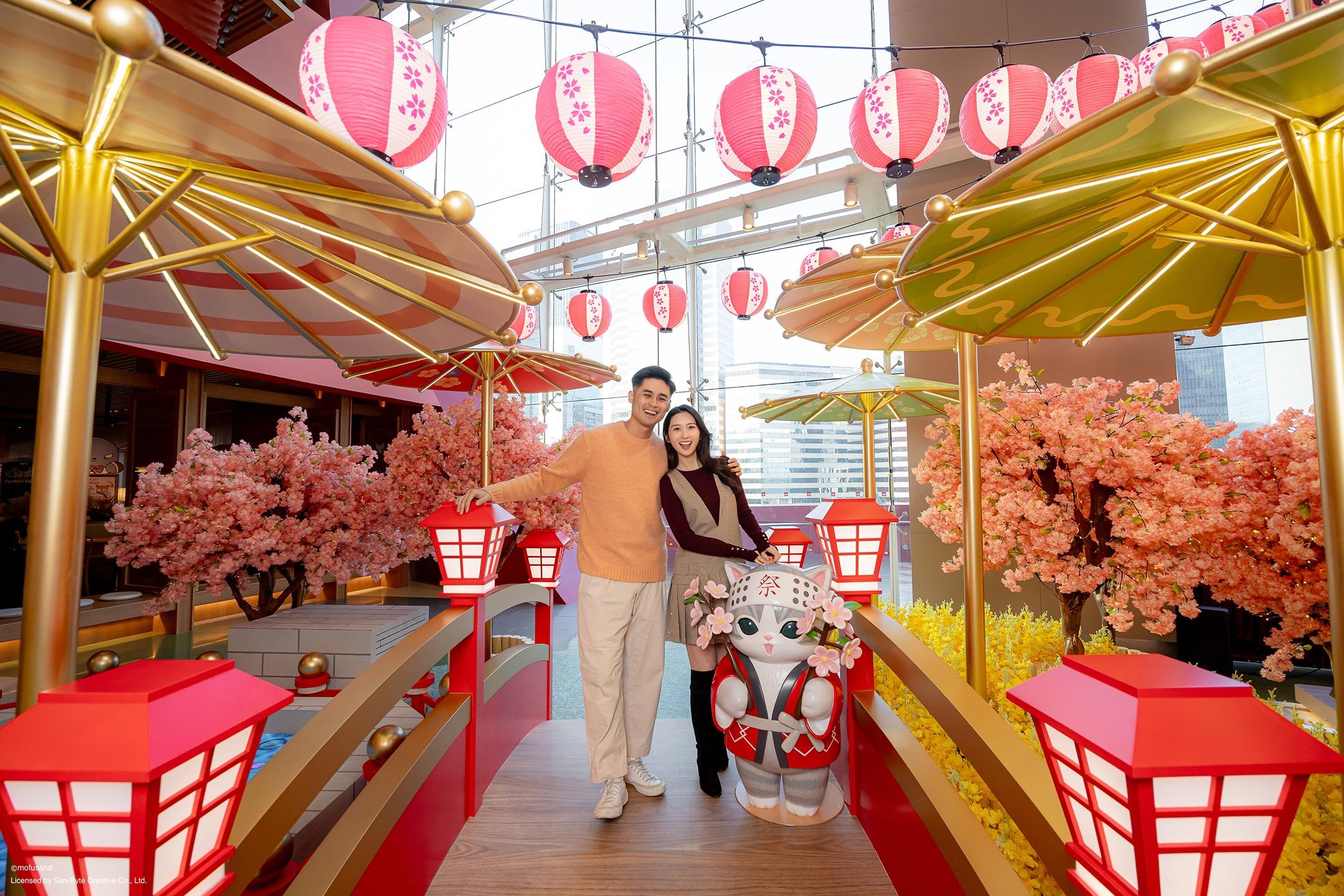 MegaBox x mofusand打卡位:花漾櫻の小橋