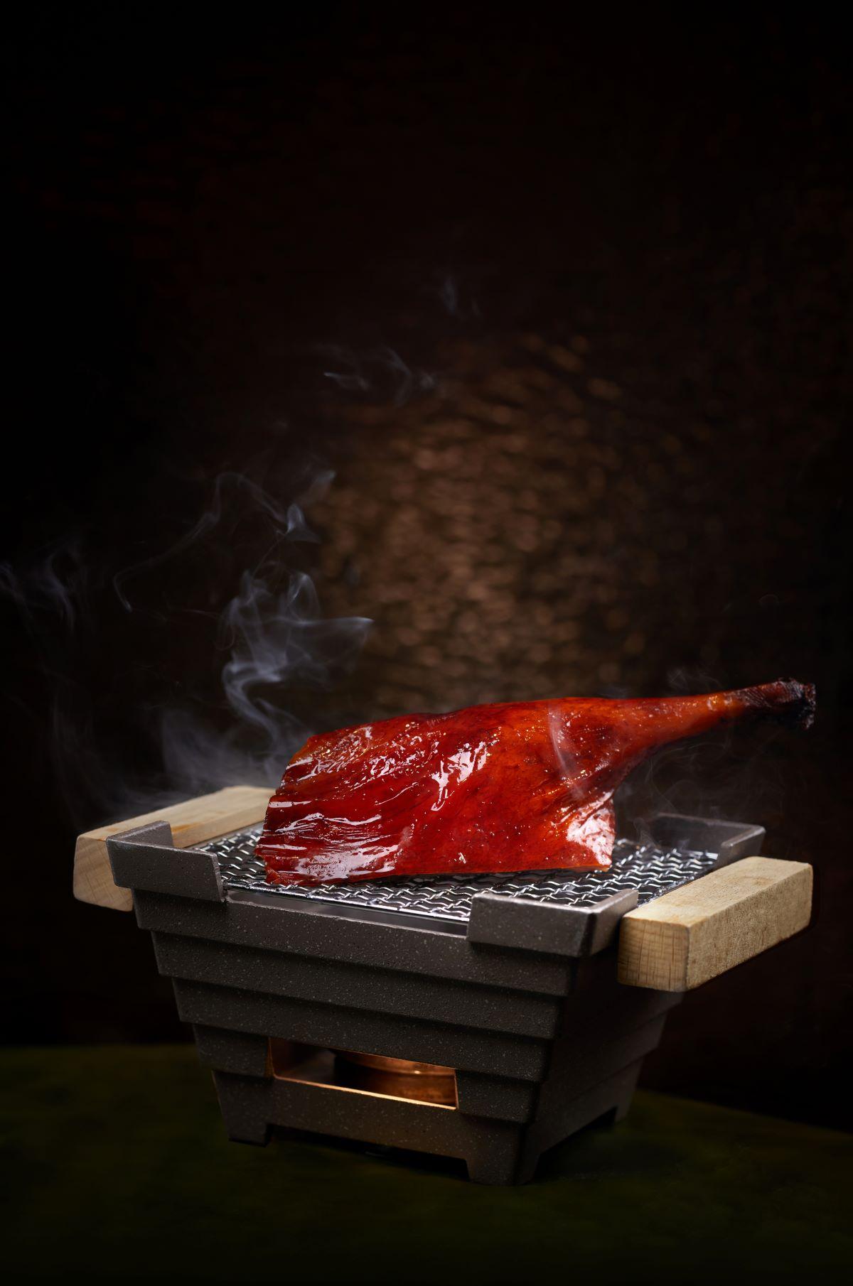 『嘆』燒原隻鵝脾$360