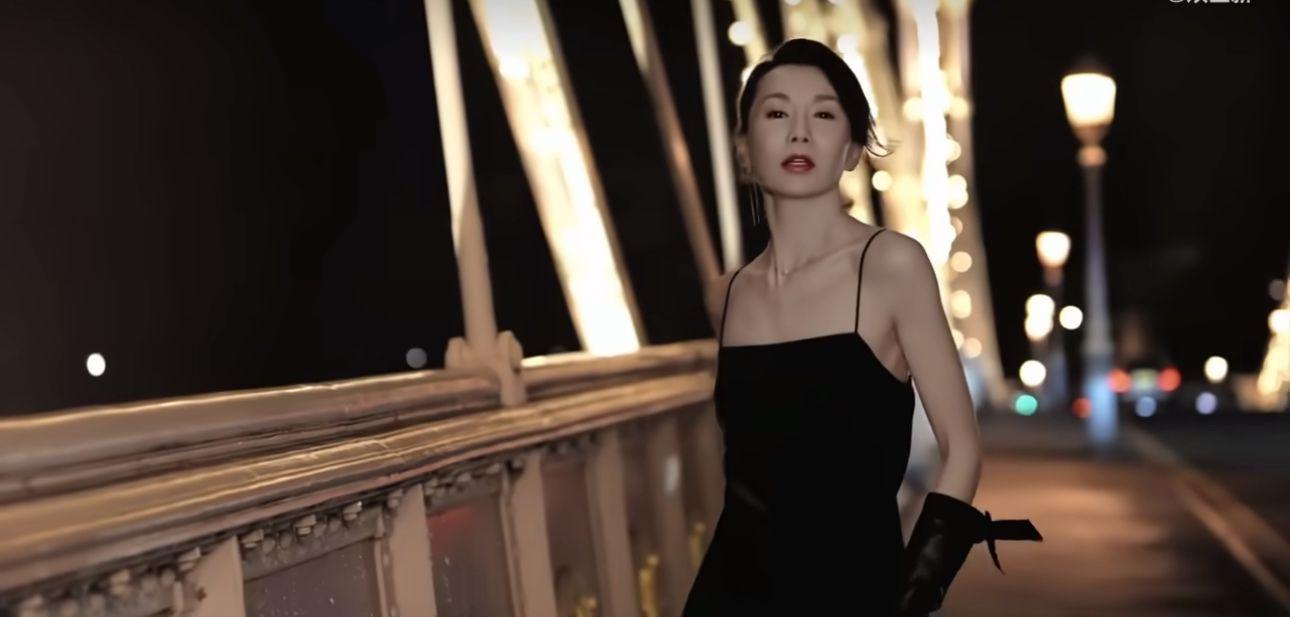 張曼玉獲網民激讚狀態大勇。