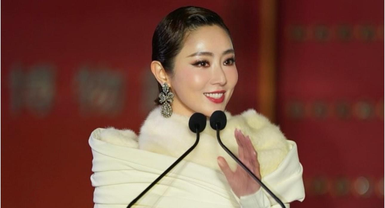 50歲張玉珊保養得宜,身材fit爆。