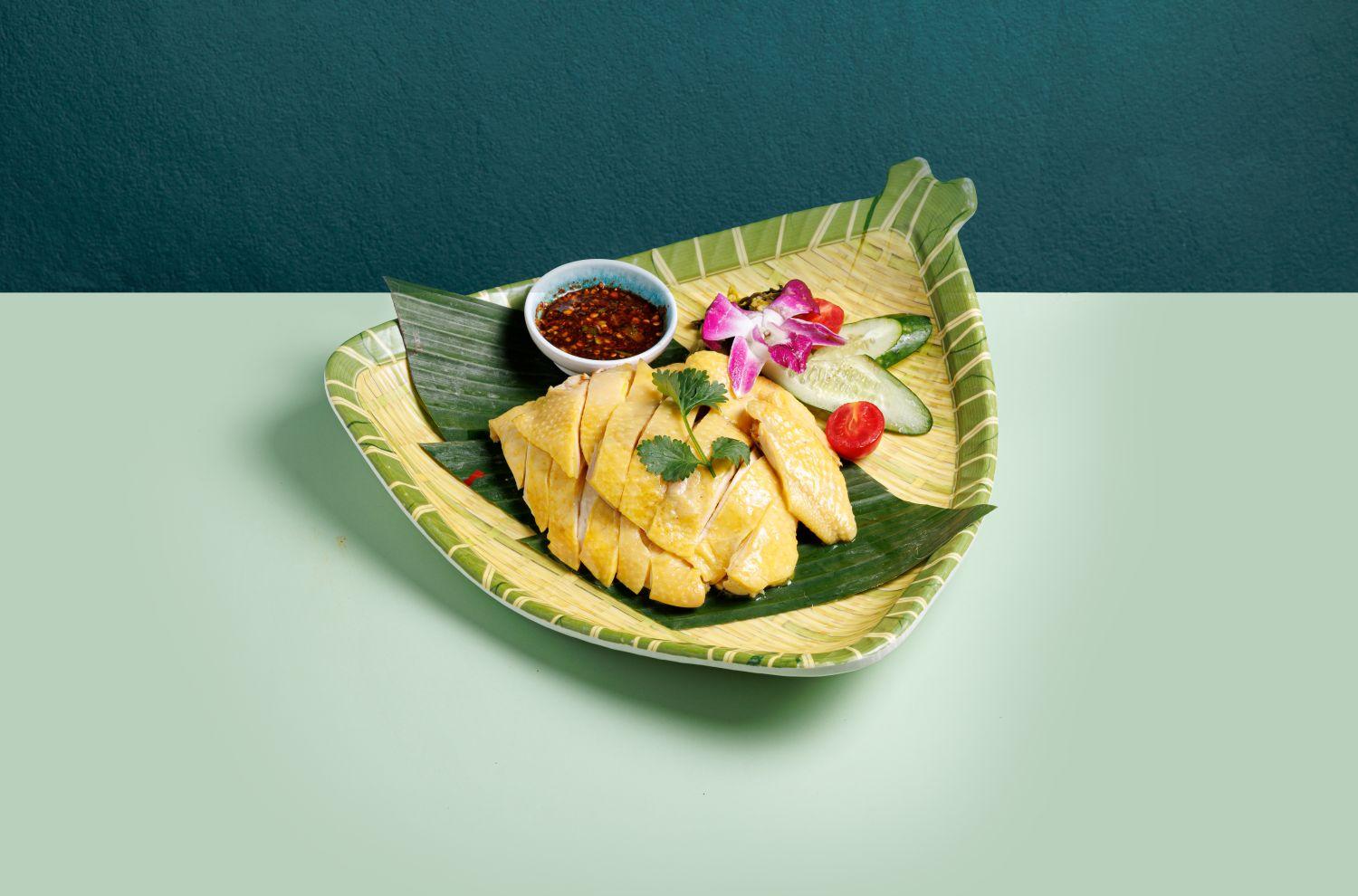 泰姬宮廷雞配秘製醬汁$148