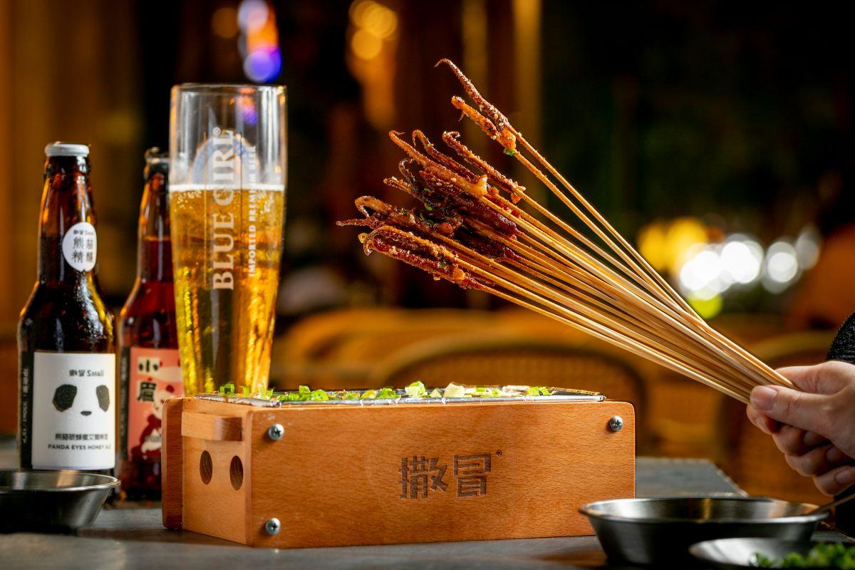 奧海城店優惠:星期一至日全日會員價$148享串燒放題(星期六及日另加$20),再送指定小麵一碗。