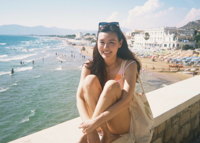 游泳世界冠軍劉湘亦因不時在社交平台貼出照片(微博圖片)