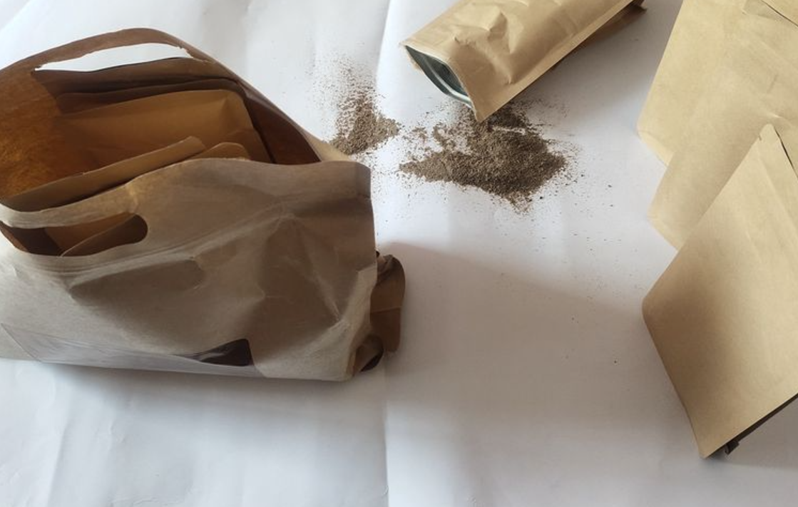 湖北省十堰市武當山有一間中醫館聲稱有秘方能醫百癌,抗癌治愈率逾80%,惟開診一個月以來就診患者中已有15人去世。該中醫館被揭部分人員無資質,已被勒令停業及立案偵查。(網上圖片)