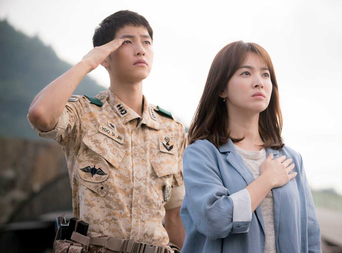 《太陽的後裔》由南韓兩大紅星宋仲基及宋慧喬主演。