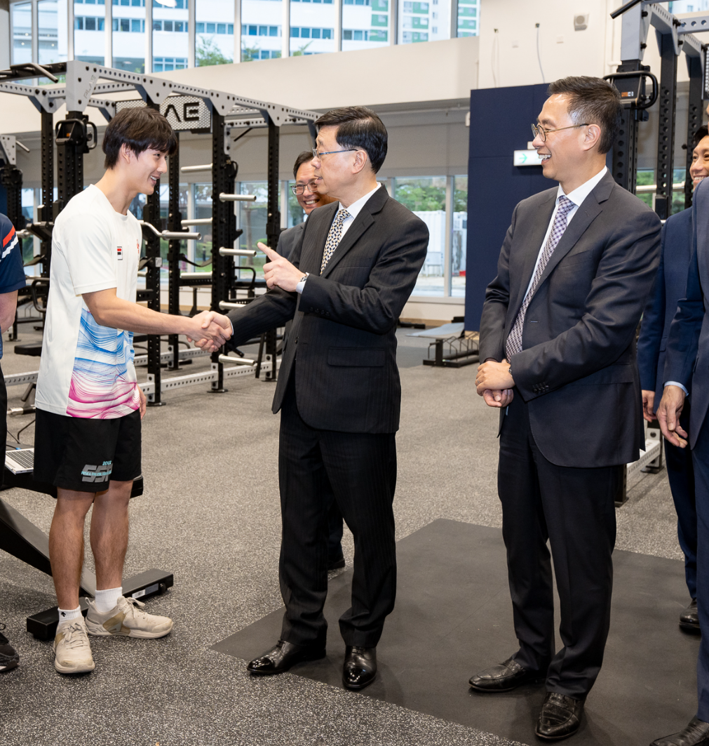 楊潤雄前天仍有與李家超一同出席體院新大樓落成儀式。(體院圖片)