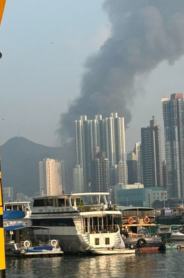 黃竹坑深灣道船廠大火(南區之友 2.0fb)