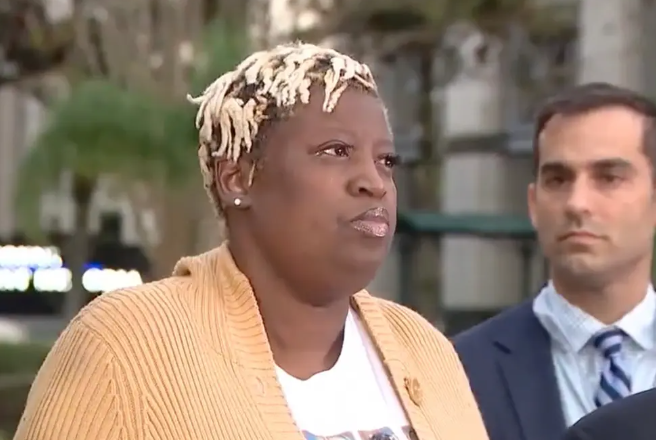 Sampson母親。(互聯網)