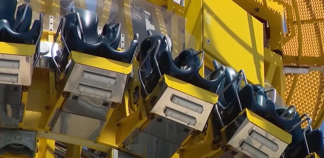 涉事的跳樓機。(互聯網)