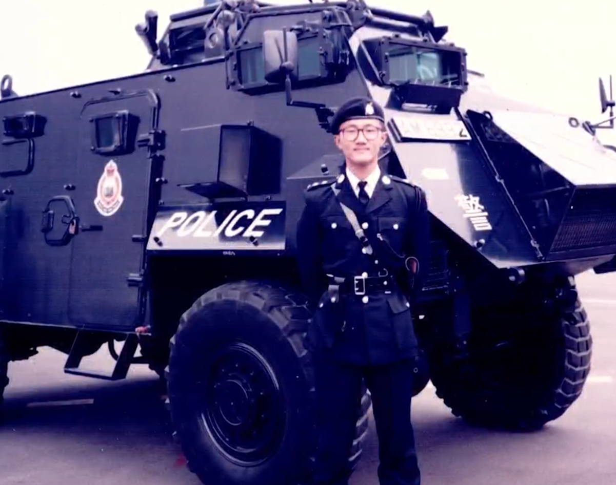 警務處處長蕭澤頤分享36年警隊生涯點滴(馬會刊物《駿步人生》)