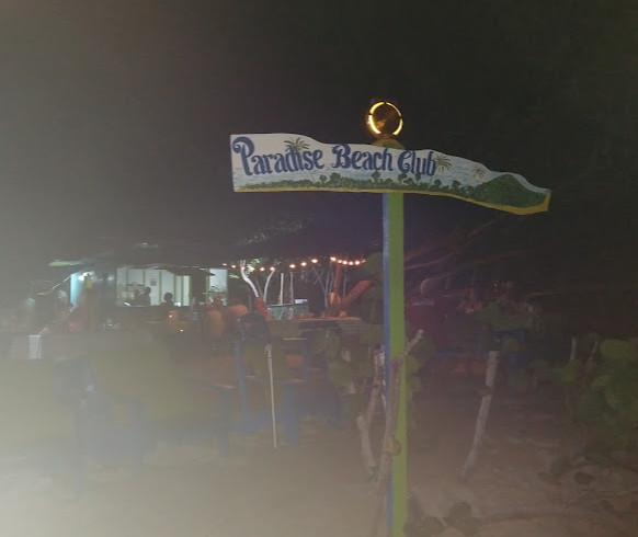 「天堂沙灘」(Paradise Beach)是卡里亞庫島(Carriacou)名勝。(互聯網)