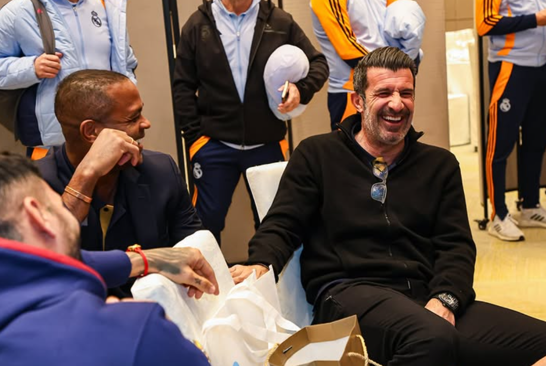 費高上載比賽、簽名會、與足總主席霍啟山聚餐、以及到高爾夫球場玩樂的相片。(費高IG)