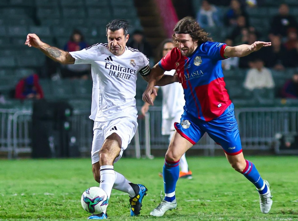 費高上載比賽、簽名會、與足總主席霍啟山聚餐、以及到高爾夫球場玩樂的相片。(費高IG)