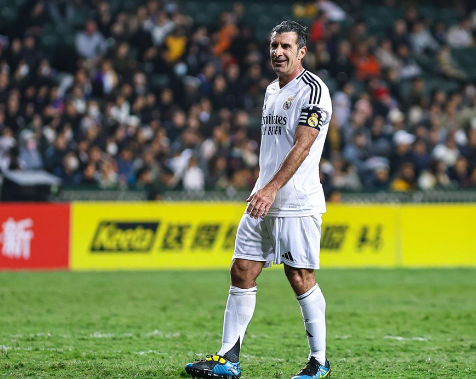 費高上載比賽、簽名會、與足總主席霍啟山聚餐、以及到高爾夫球場玩樂的相片。(費高IG)