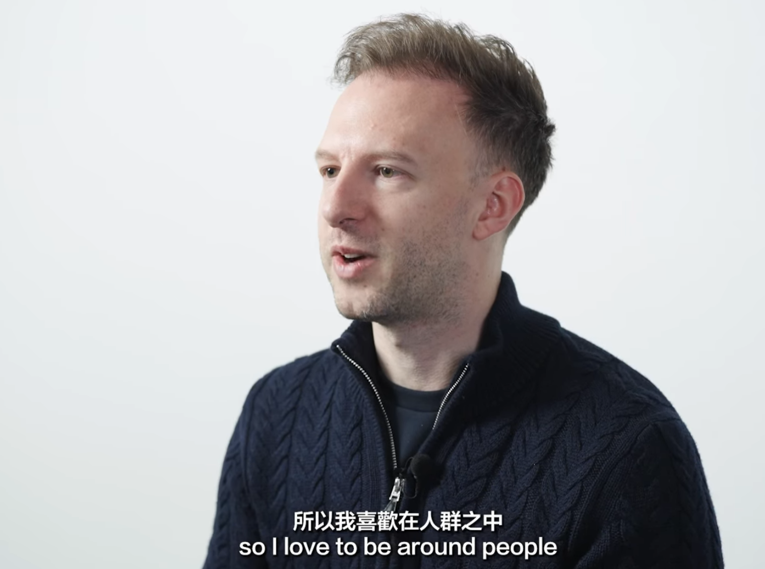 桌球世界排名第一的卓林普(Judd Trump)透過優才計劃正式成為香港居民 (香港人才服務辦公室)