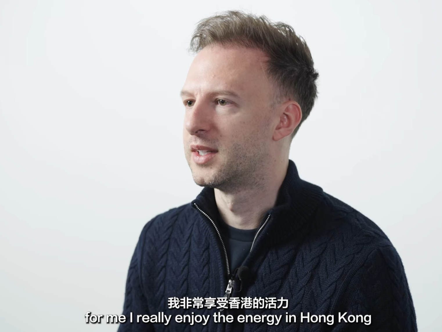 桌球世界排名第一的卓林普(Judd Trump)透過優才計劃正式成為香港居民 (香港人才服務辦公室)