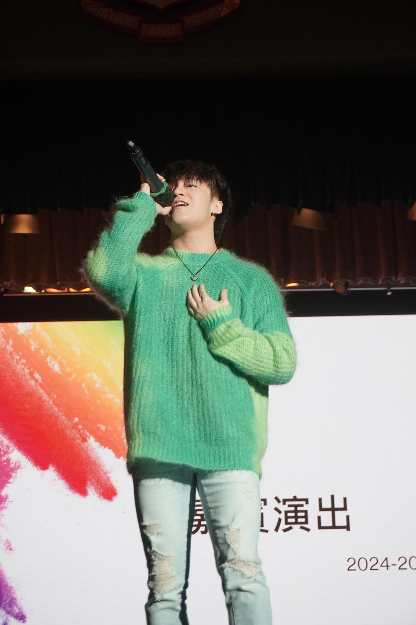 陳彥熹當日擔任歌唱比賽評判。