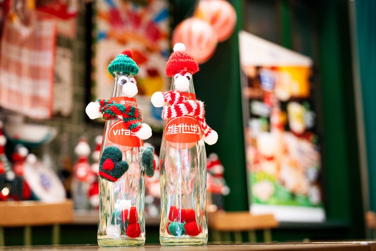 充滿聖誕氣氛的維他奶樽