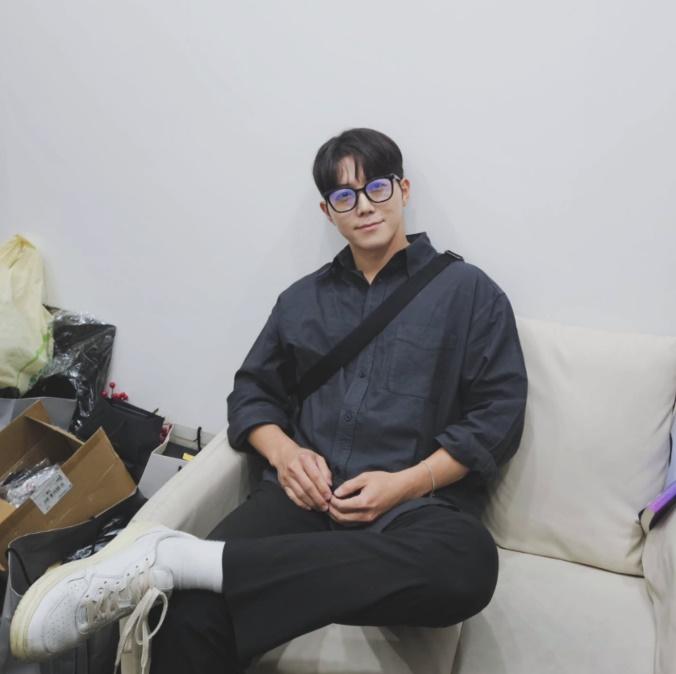 朴敏宰曾參演《小女子》、《Numbers:大廈林的監視者們》、《閃耀國度》、《高麗契丹戰爭》、《還有明天》等。(IG)