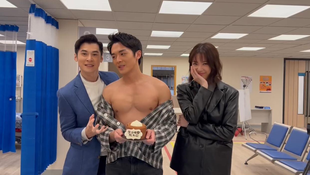 還原事件連環圖。