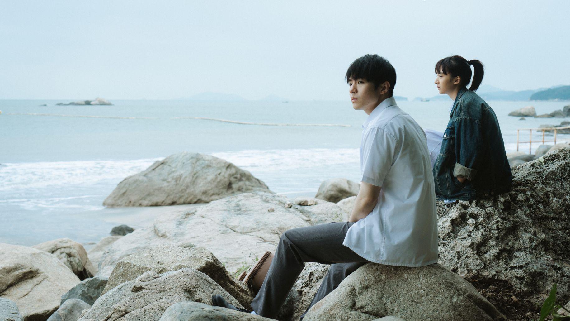 身邊有不少人不喜歡Mirror,理由大概是「覺得他們未夠資格,不值得那麼多吹捧」個人認為Ian是其中最不受這種理由束縛的一位。