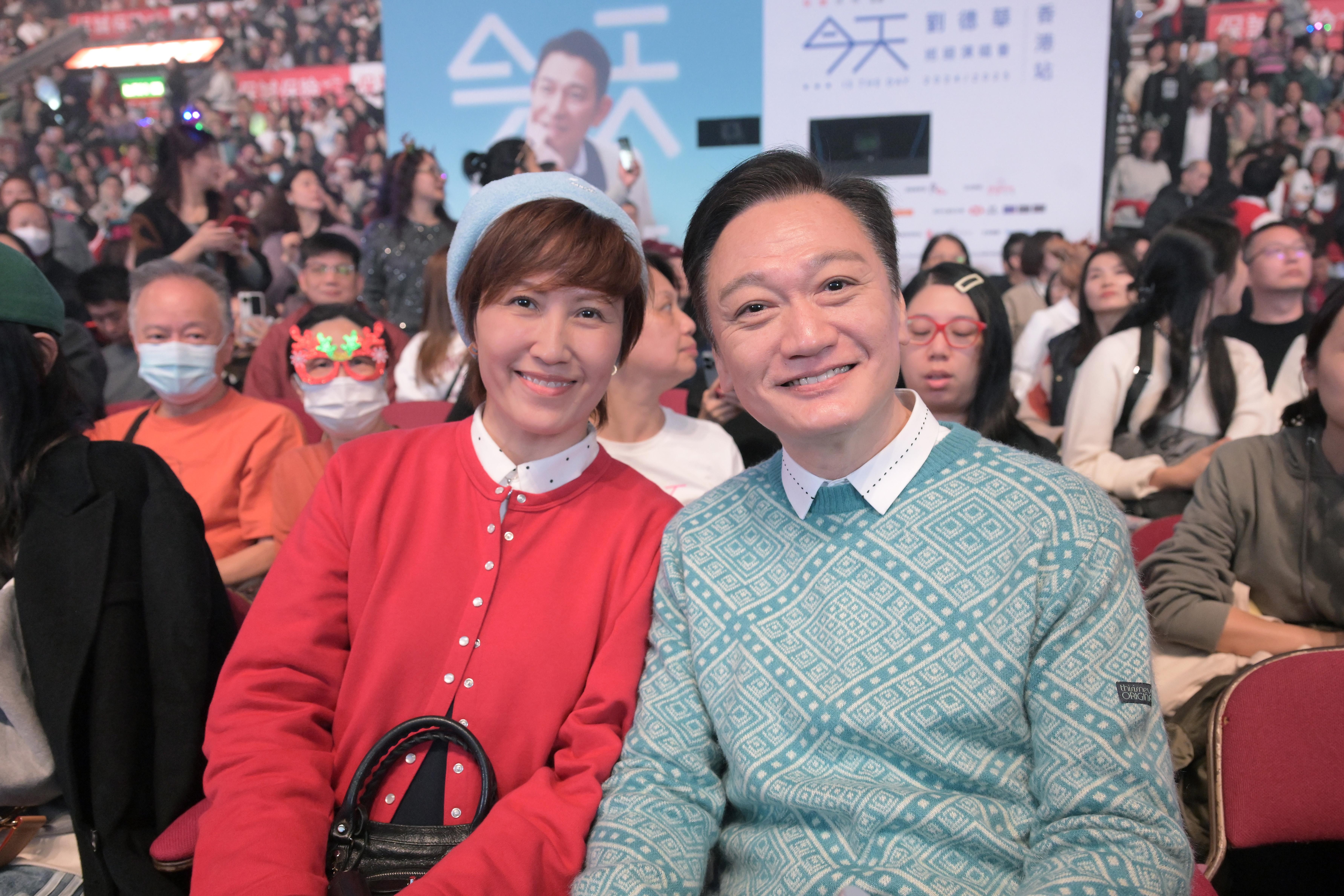 陶大宇與另一半捧場。