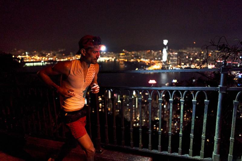 《香港四徑大步走》劇照。