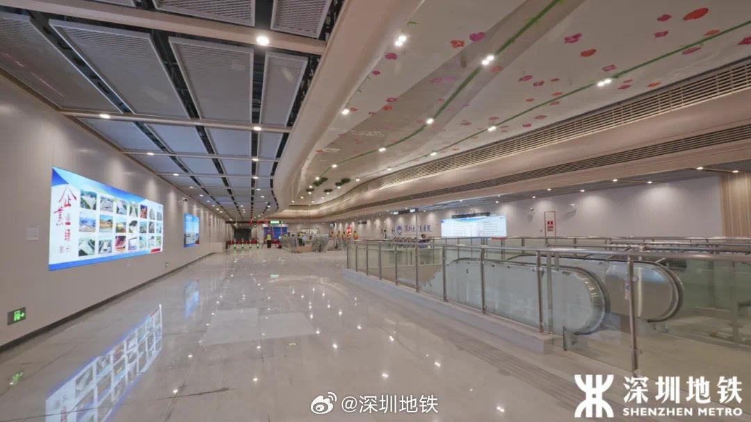 深圳地鐵7號線大堂光潔亮麗。(圖片來源:深圳地鐵)